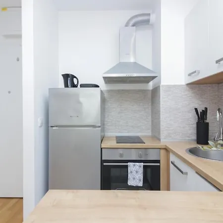 Apartment Tesla Zadar